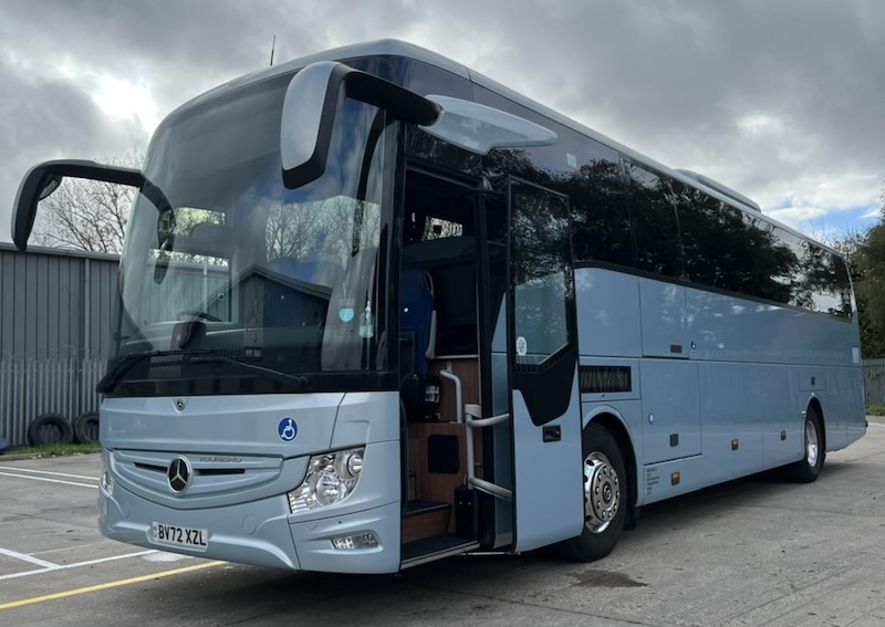 Coach Hire Croydon & London - Minibus Hire London - Coach Hire Company 